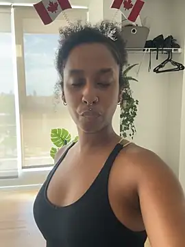 Your_Paris live sex cam