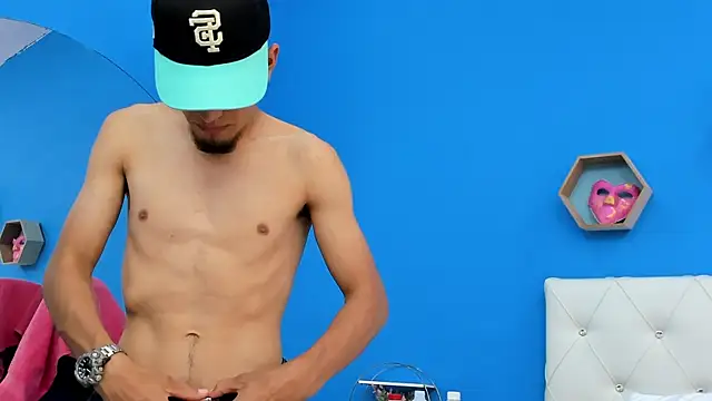 roxy_x_lucas live sex cam