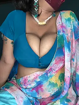 Lovely-Shivani live sex cam