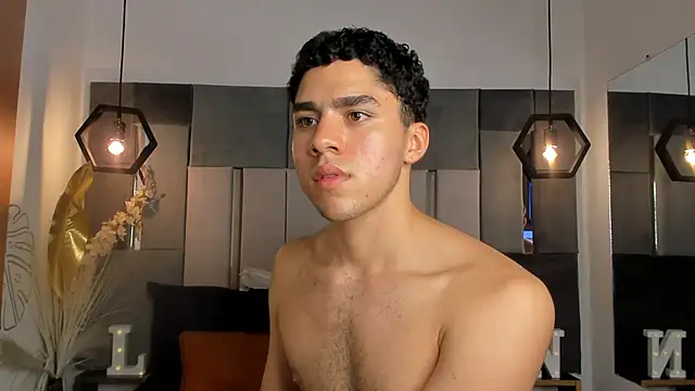 LiamNovak live sex cam