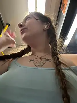 cuteperseon live sex cam