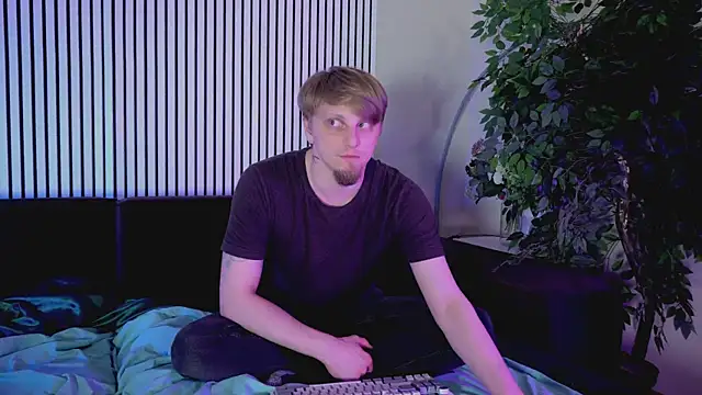 Saint_Vicious live sex cam