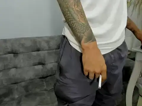 AlejandroAs_'s web cam