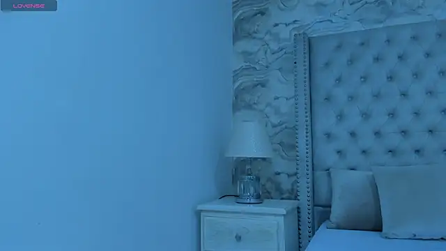 Kev_jenner live sex cam