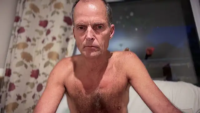 TowaFreespirit live sex cam