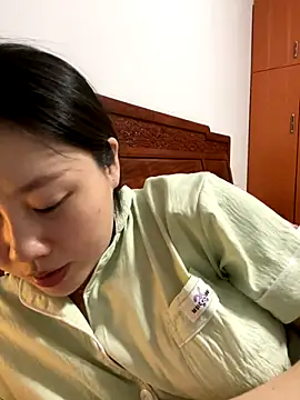 qinger2025 live sex cam