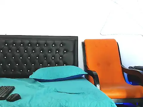 Damian_hart_24CM live sex cam