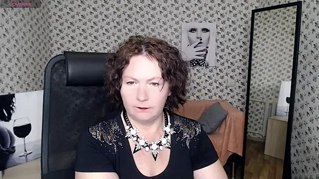 milf_hornys live sex cam