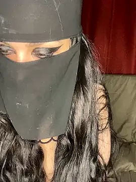 Sinourita_Arab live sex cam
