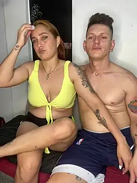 Zara_cum69 live sex cam
