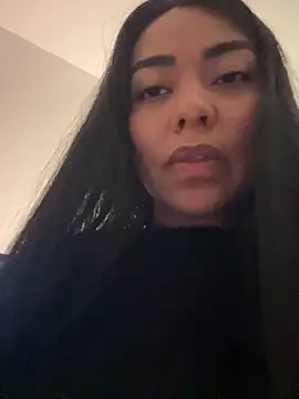 PetitLumiere live sex cam