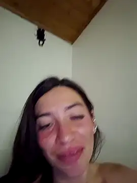 loveuu-bae live sex cam