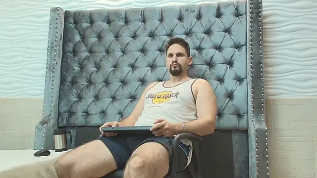 JACKRAVENN live sex cam