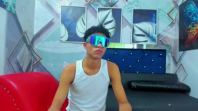 Ares_broow live sex cam