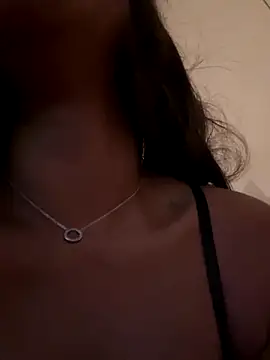 Kaiisa_ live sex cam