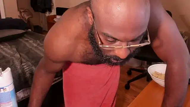 MrChuckDailyXXX live sex cam
