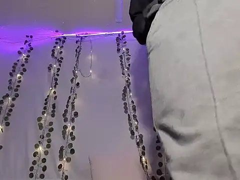 chaniesmith69x live sex cam