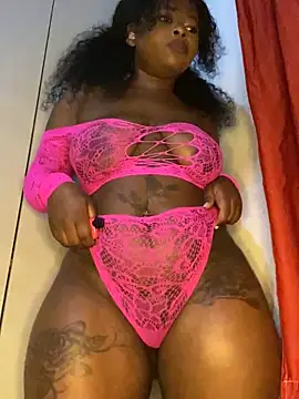 DiamondGoddes live sex cam