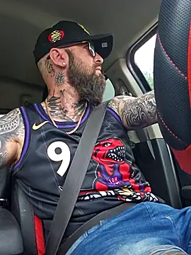 Beardedtattood live sex cam