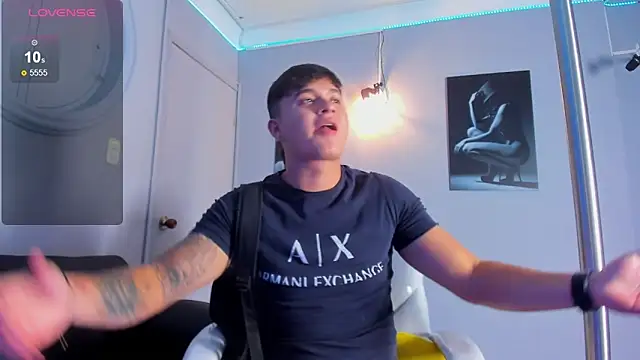 Cristopher_strong live sex cam