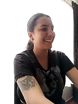 Bonny_Klote live sex cam