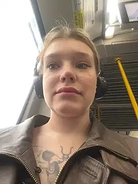 Honey___Hot live sex cam