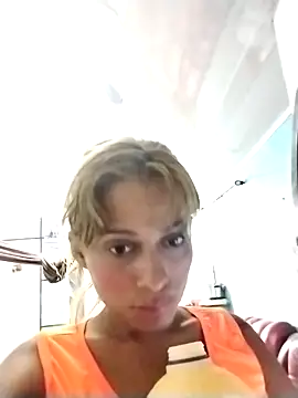 bunny-sexy4u's web cam