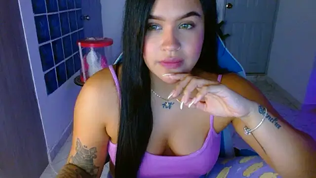 SamaraDarknexxx's Stripchat show and profile