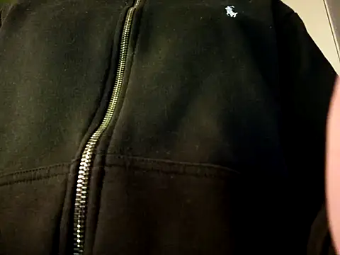 MASTERBULLY live sex cam
