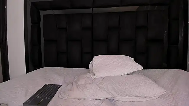 AdharaCruz_'s web cam