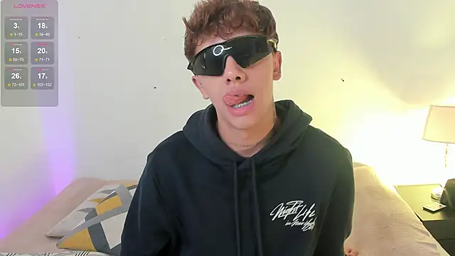 Tomy_Rox live sex cam