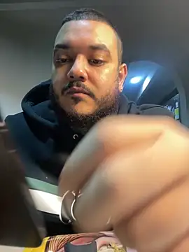 El_Titan1998 live sex cam