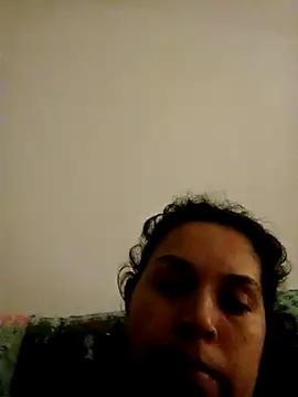 Chatibuzon30's web cam