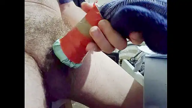 hairyuncut00 live sex cam