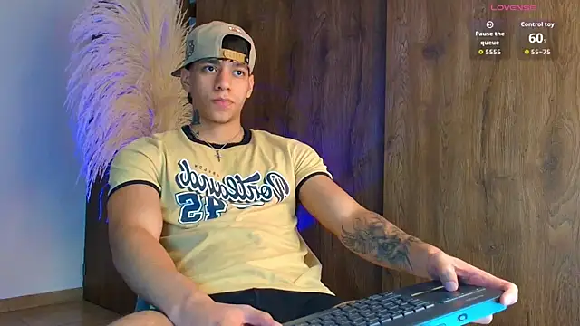 Josep_Davies live sex cam