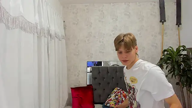 blondie_lover69 live sex cam