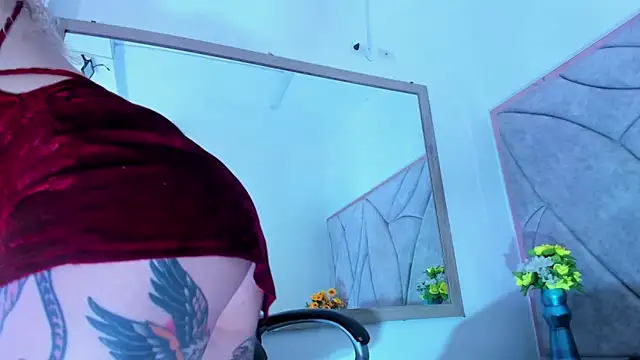 Pamela_Squirtt's web cam