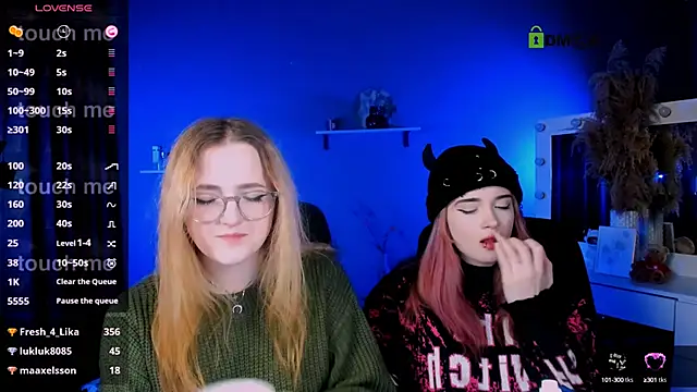 luna_berryy's web cam
