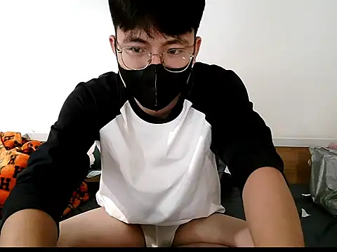 Gwencloudy live sex cam