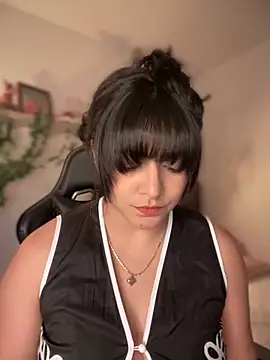 Lia_flowers live sex cam
