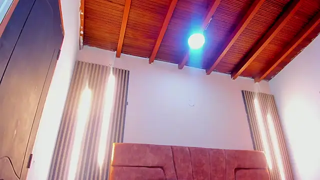 FYKMOR_1 live sex cam