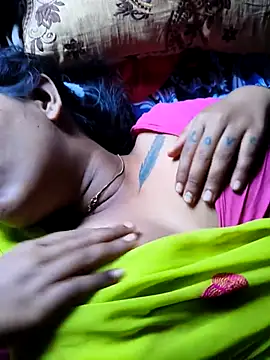 Hotty-Moni live sex cam