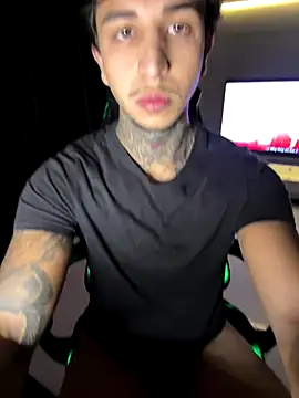 RealGdiass live sex cam