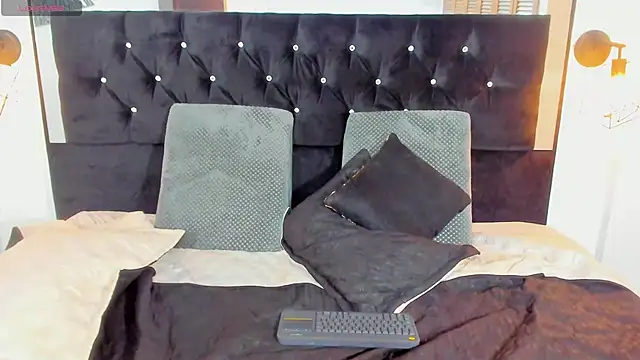 Sebas_cat live sex cam