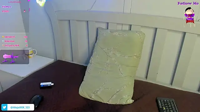 loistwink_ live sex cam