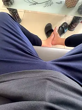 CZpublic live sex cam