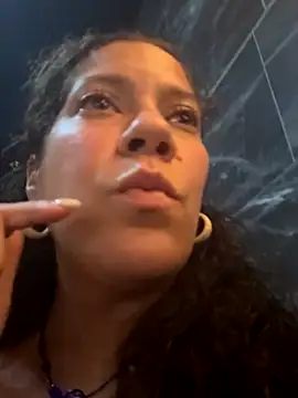 Bigbuttbrooklynn live sex cam