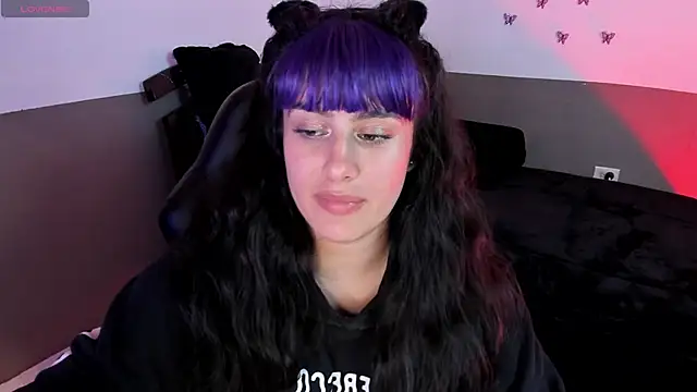 Missmonserrat's Stripchat show and profile