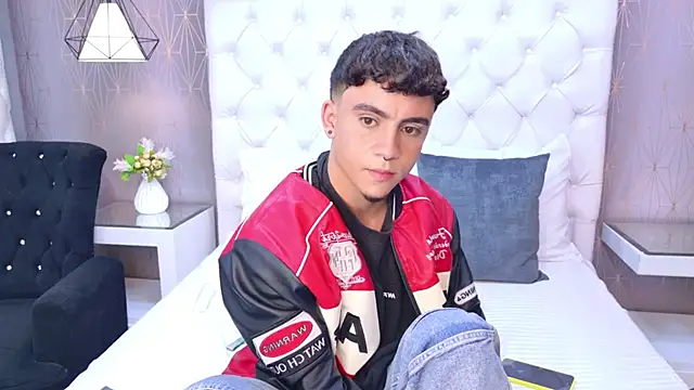BrannTaylor live sex cam