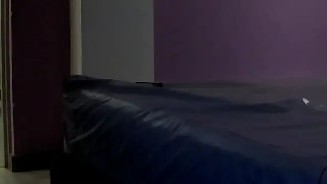 RoxyReign's cam snapshot